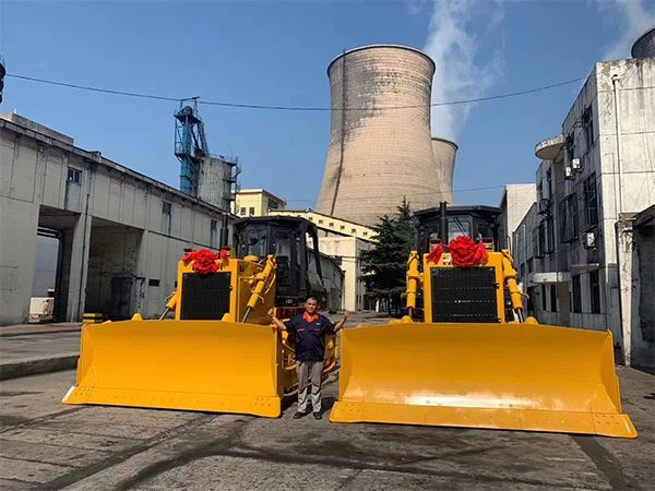2 Unitats Bulldozer HD22 lliurat a la central elèctrica a la província de Henan